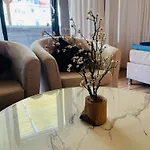 Private With Balcony In Dortmund-brackel דירה דורטמונד