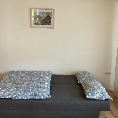 Apartment Private With Balcony In Dortmund-brackel *