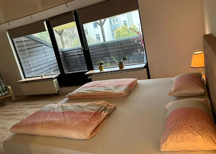 Daire Private With Balcony In Dortmund-brackel Dortmund