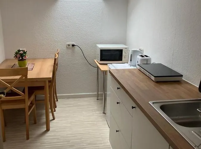 Daire Private With Balcony In Dortmund-brackel