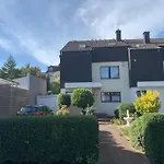 Private With Balcony In Dortmund-brackel Апартаменты *